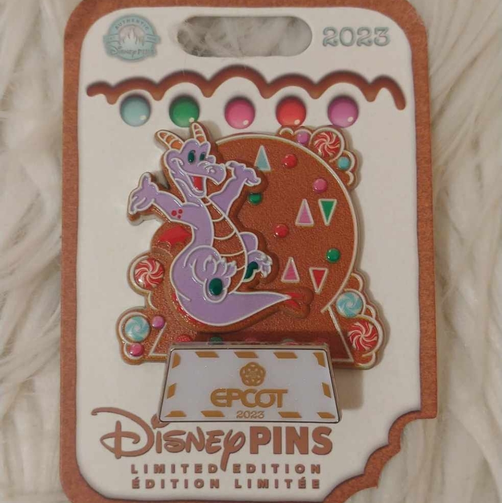 🎄FIRM! NWT DISNEY PARKS 2023 EPCOT CHRISTMAS HOLIDAY FIGMENT GINGERBREAD (LAST